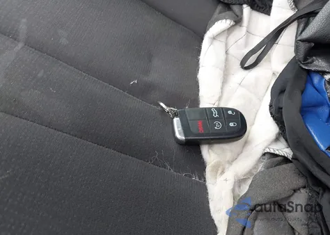 2015 Chrysler 200 Limited из США, поврежденный, VIN 1C3CCCABXFN599026